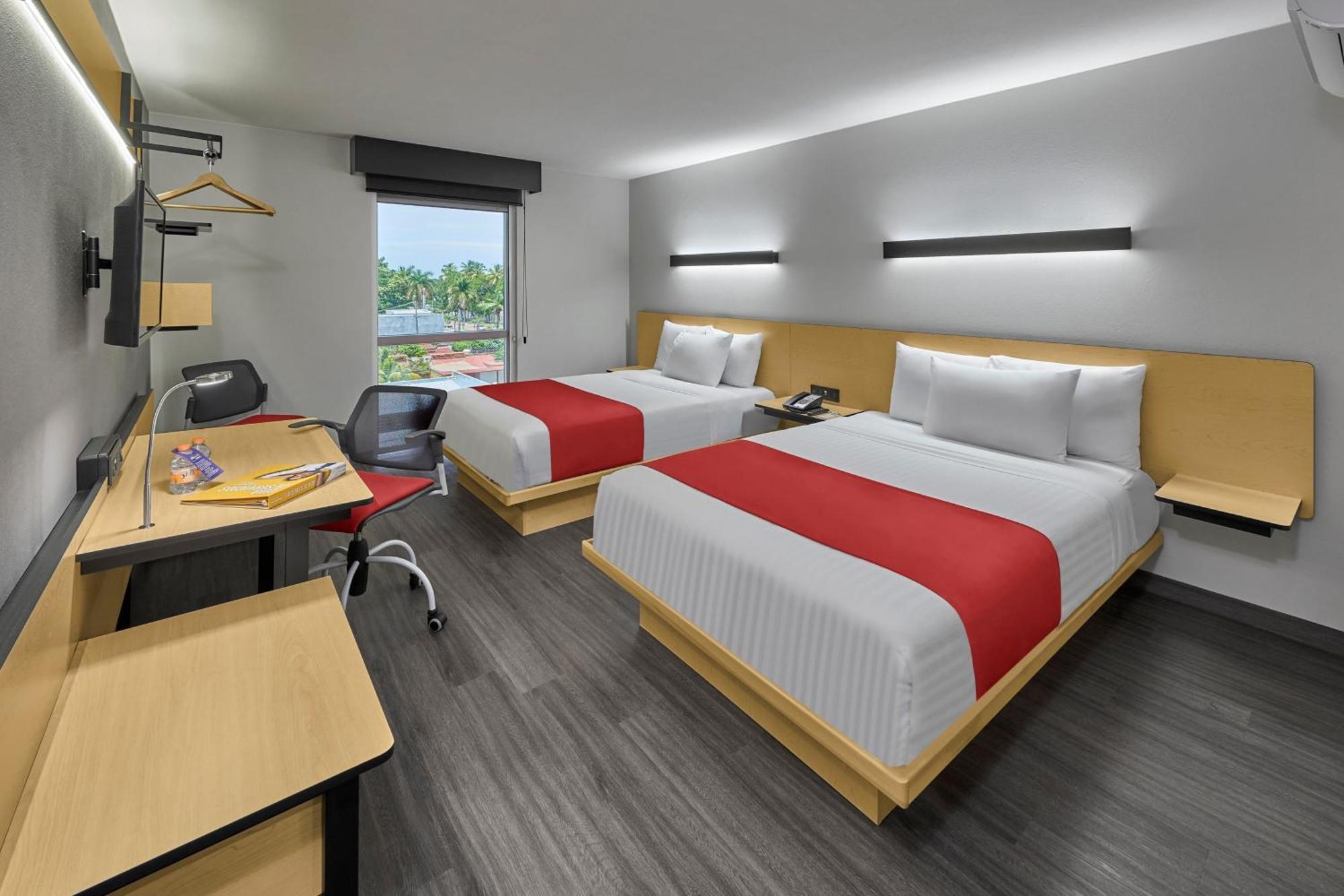 ซิตี้ เอ็กซ์เพรส ตาปาชูลา Hotel ทาปาชูลา ภายนอก รูปภาพ